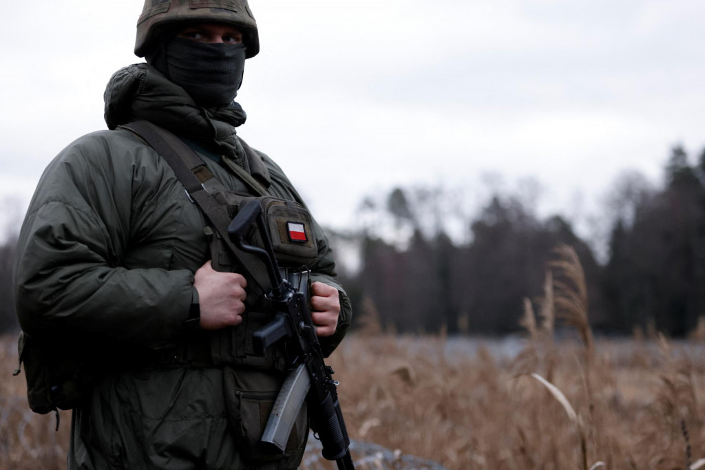 Poľsko, Estónsko, Litva a Lotyšsko už v júni 2024 vyzvali Európsku úniu, aby poskytla väčšiu podporu civilnej a vojenskej ochrane ich hraníc. FOTO: REUTERS