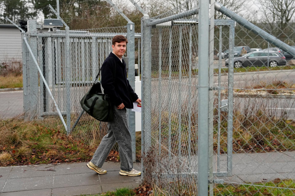 Dánsky korunný princ Christian nastupuje na vojenskú službu do Gardehusarregimentet na Antvorskov Kaserne v Slagelse v Dánsku. FOTO: Reuters