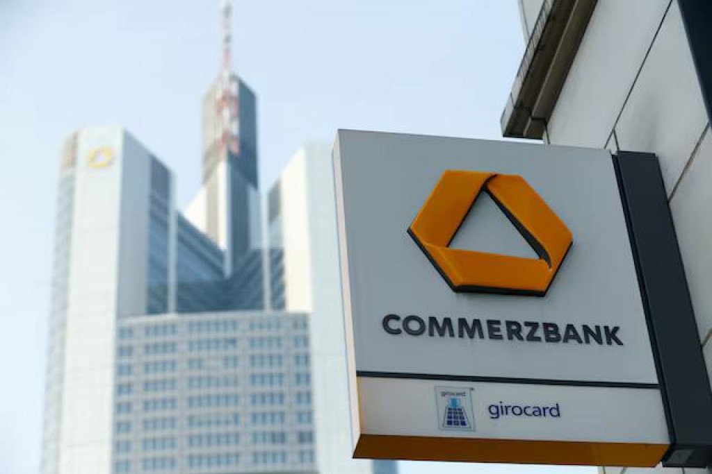 Logo Commerzbank vo Frankfurte v Nemecku. FOTO: Reuters