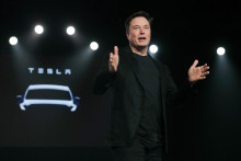 Americký podnikateľ a výkonný riaditeľ spoločnosti Tesla Elon Musk. FOTO: TASR/AP