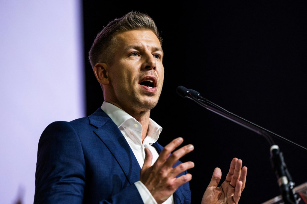 Predseda maďarskej mimoparlamentnej strany TISZA a europoslanec Péter Magyar. FOTO: REUTERS