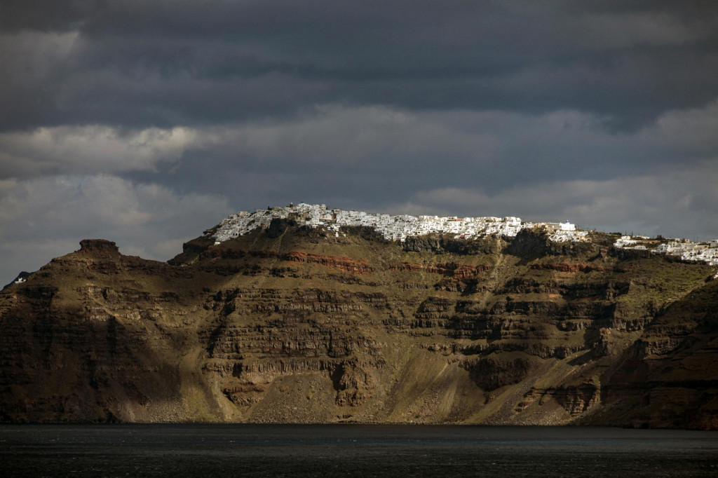 Grécky ostrov Santorini. FOTO: Reuters