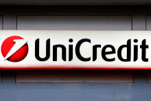 UniCredit minulý rok v septembri oznámila, že v Commerzbank získala podiel deväť percent. FOTO: REUTERS