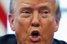 Americký prezident Donald Trump má čoskoro v Bielom dome privítať ukrajinského prezidenta Volodymyra Zelenského. FOTO: Reuters