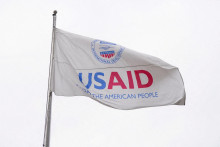 Vlajka USAID. REUTERS