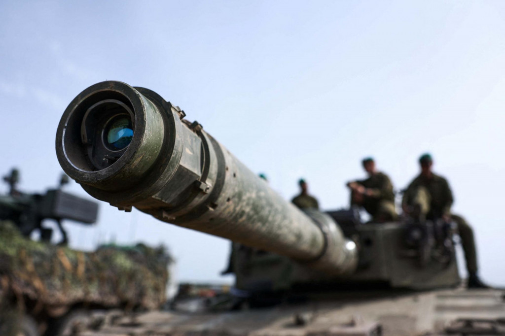 Eur&oacute;pska obrana v s&uacute;časnosti zaost&aacute;va predov&scaron;etk&yacute;m v troch segmentoch. FOTO: Reuters