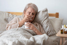 chrípka, prechladnutie, posteľ, kašeľ, liečenie, terapia SNÍMKA: Shutterstock