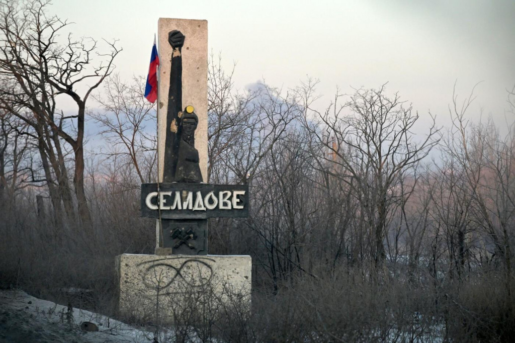 Vstup do ukrajinského mesta Selidove v pokrovskom sektore. FOTO: Profimedia