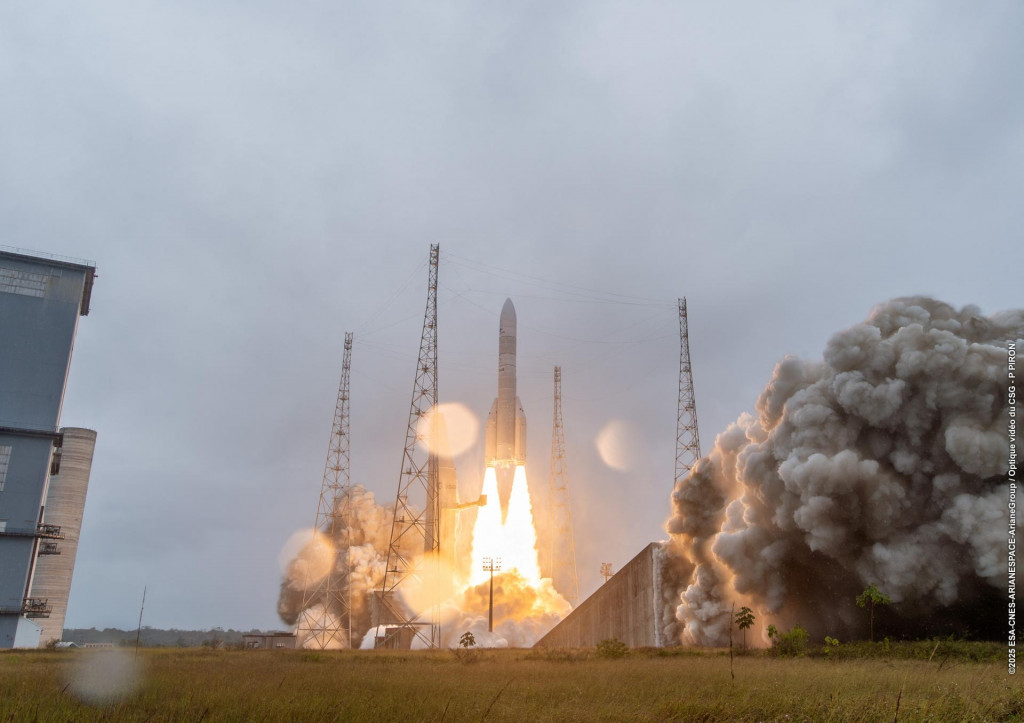 Európska raketa Ariane 6. FOTO: @esa_cnes_arianespace_arianegrou