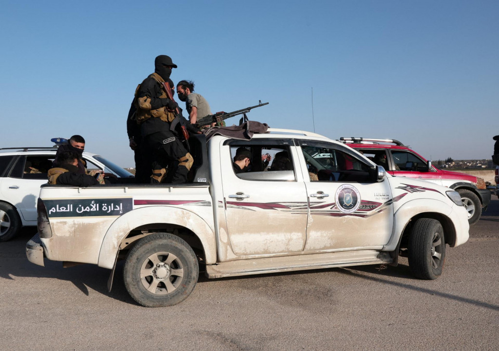 Boje sa odohrávajú v provincii Lázikíja na pobreží Stredozemného mora. FOTO: REUTERS
