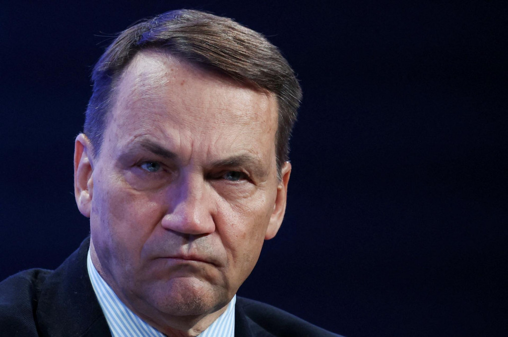 Poľský minister zahraničných vecí Radoslaw Sikorski. FOTO: Reutes
