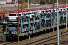 Spojené štáty uvalili na dovoz automobilov clá vo výške 25 percent. FOTO: Reuters