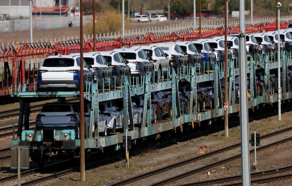 Spojené štáty uvalili na dovoz automobilov clá vo výške 25 percent. FOTO: Reuters