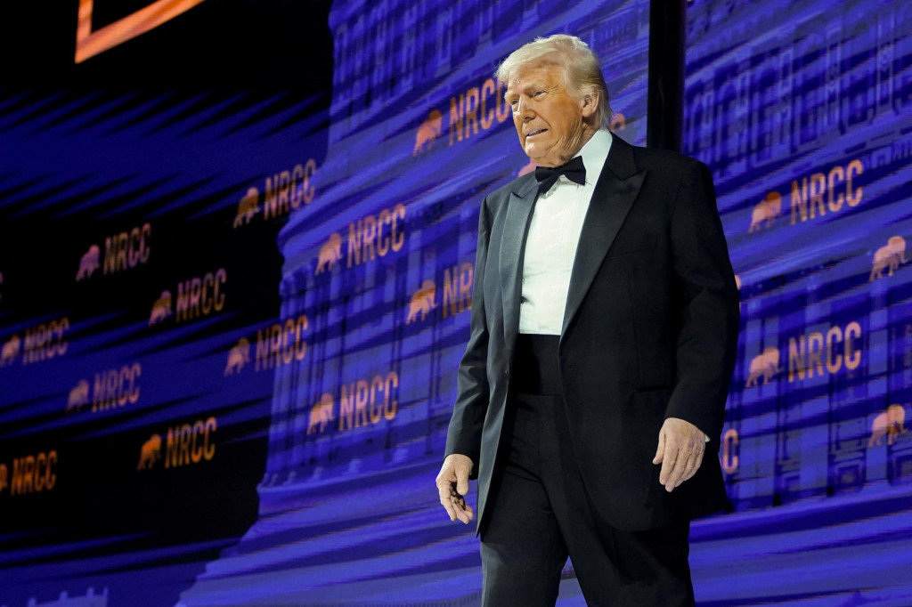 Americký prezident uvalil clá na väčšinu obchodných partnerov Spojených štátov. FOTO: Reuters