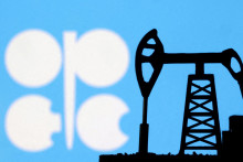 OPEC takisto znížil svoje prognózy globálneho hospodárskeho rastu v tomto a budúcom roku. FOTO: REUTERS