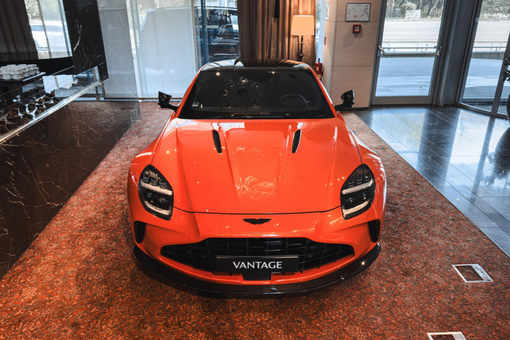 Aston Martin Vantage Coupé