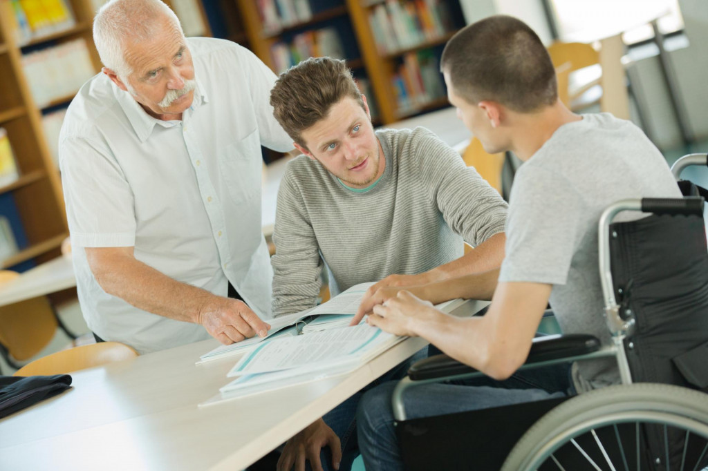 Preukaz ŤZP i invladná penzia sú kompenzáciou zlého zdravotného stavu, ktorý obmedzuje hendikepovanú osobu aj vo výkone práce. FOTO: Dreamstime