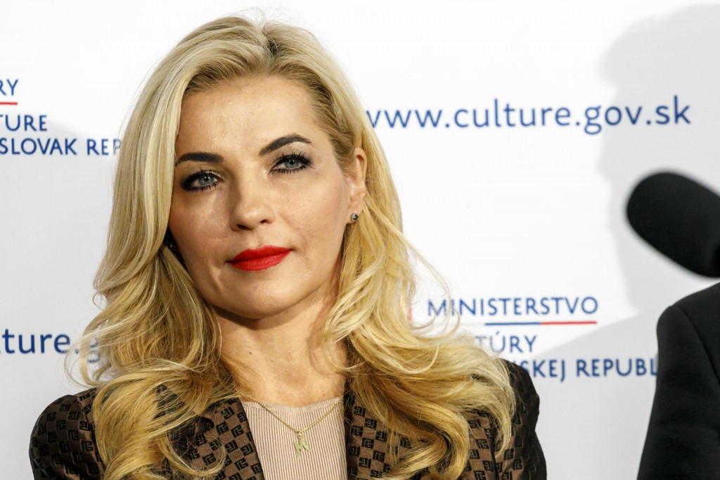Ministerka kultúry Martina Šimkovičová bude schvaľovať dotácie na rekonštrukciu hradov a zámkov v rámci programu Obnovme si svoj dom 2025. FOTO: TASR/ D. Veselský