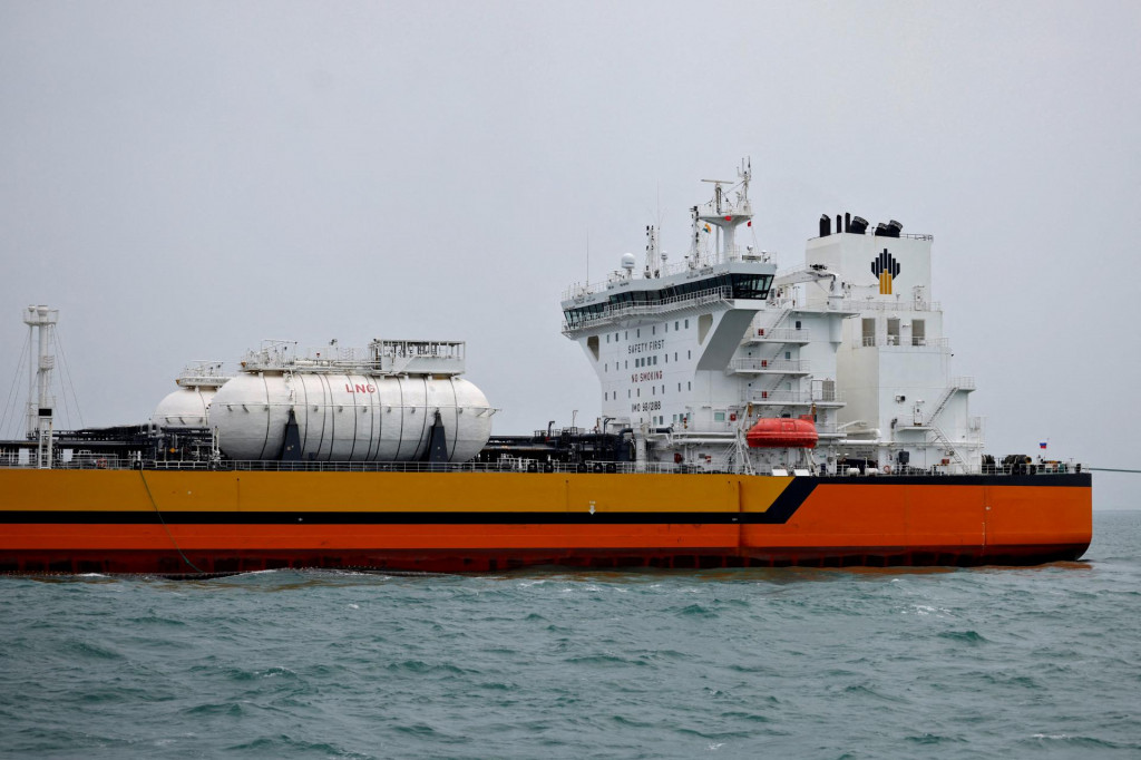 Ruský LNG tanker. FOTO: Reuters