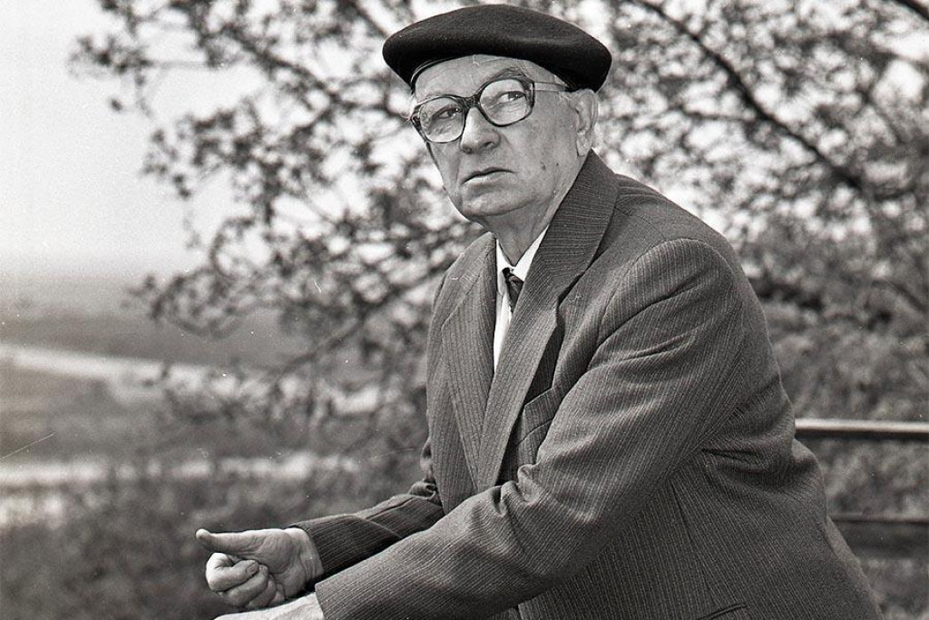 Slovenský prozaik a scenárista Alfonz Bednár (1914 – 1989)