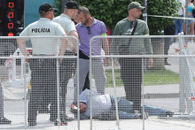 Atentát na Roberta Fica v Handlovej. FOTO: Archív HN