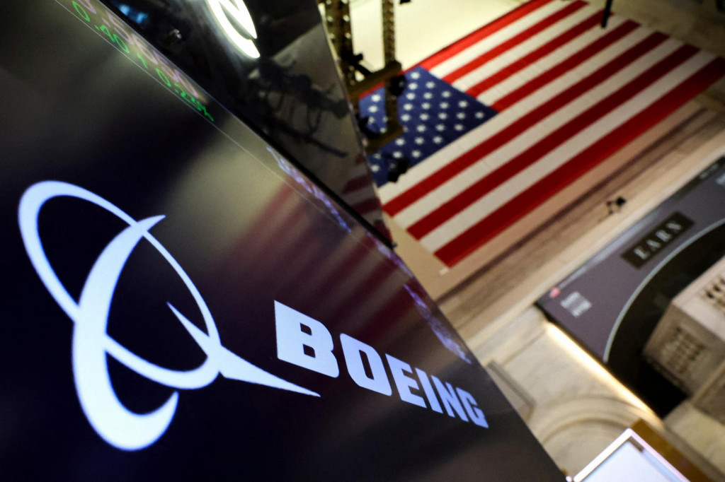 Boeing si zachová základné digitálne schopnosti, ktoré využívajú údaje špecifické pre lietadlá a flotily, aby mohol naďalej poskytovať služby zákazníkom v oblasti údržby, diagnostiky a opráv. FOTO: REUTERS