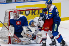 Zápas Česká republika - Slovensko v Ostrave v piatok 25. apríla 2025. Vo štvrtok Slováci prehrali 0:4. Oba tímy sa pripravujú na májový svetový hokejový šampionát v Štokholme a Herningu. FOTO TASR - Jakub Kotian
