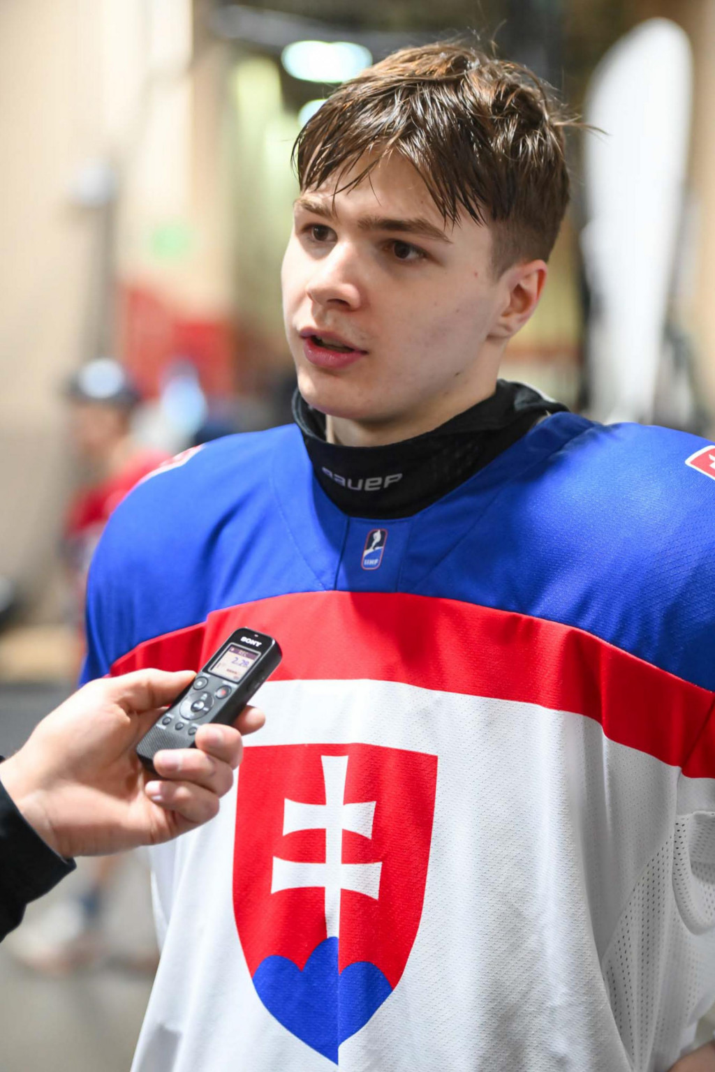 Tomáš Chrenko patrí zatiaľ medzi ťahúňov slovenského tímu na hokejových MS do 18 rokov. FOTO: iihf.com