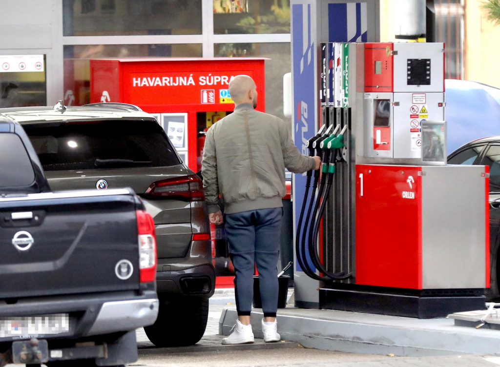 „V pondelok 5. mája 2025 sa uskutoční stretnutie ôsmich krajín OPEC+, na ktorom sa rozhodne o úrovni produkcie na jún tohto roka,“ priblížil analytik. FOTO: HN/Pavol Funtál