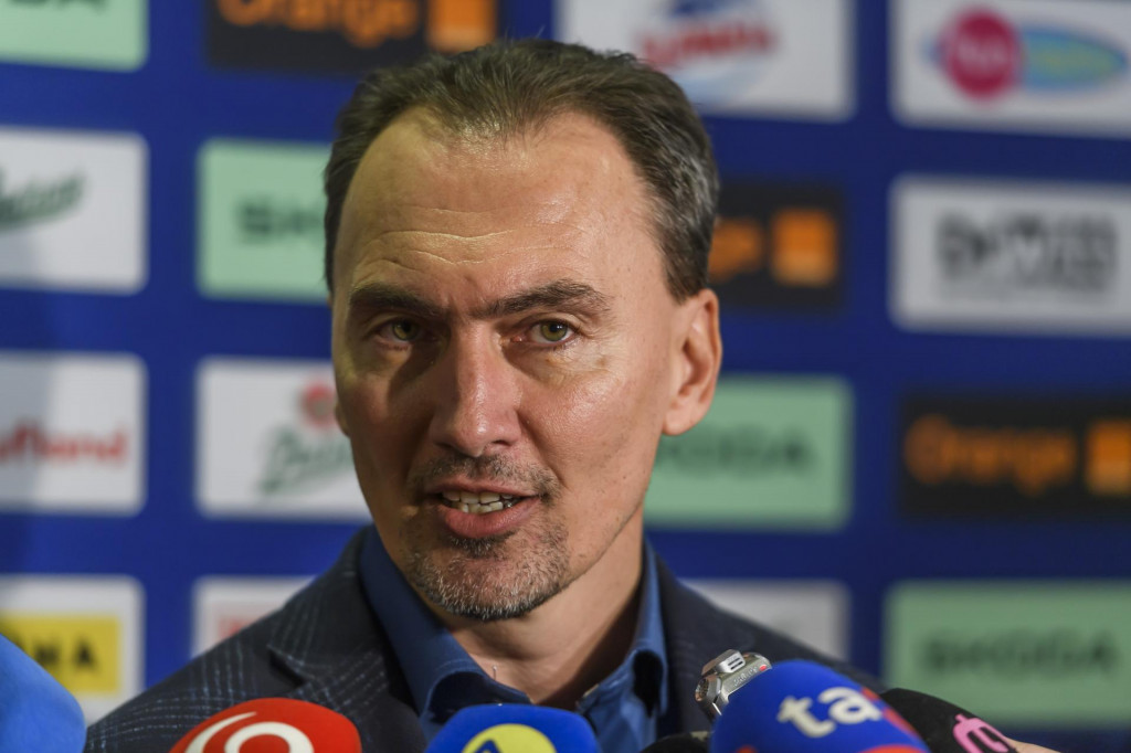 Miroslav Šatan priznal, že ešte niektorí hráči prichádzajú do úvahy, že by národný tím posilnili. FOTO: TASR/J. Novák
