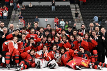 Hokejisti Kanady do 18 rokov. FOTO: IIHF