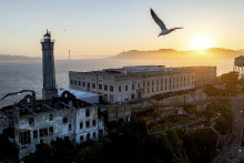 Legendárna väznica Alcatraz nachádzajúcej sa na ostrove v Sanfranciskom zálive v štáte Kalifornia. FOTO: TASR/AP