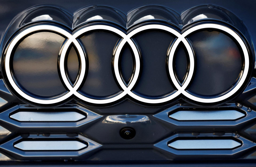 Logo automobilov Audi. FOTO: REUTERS