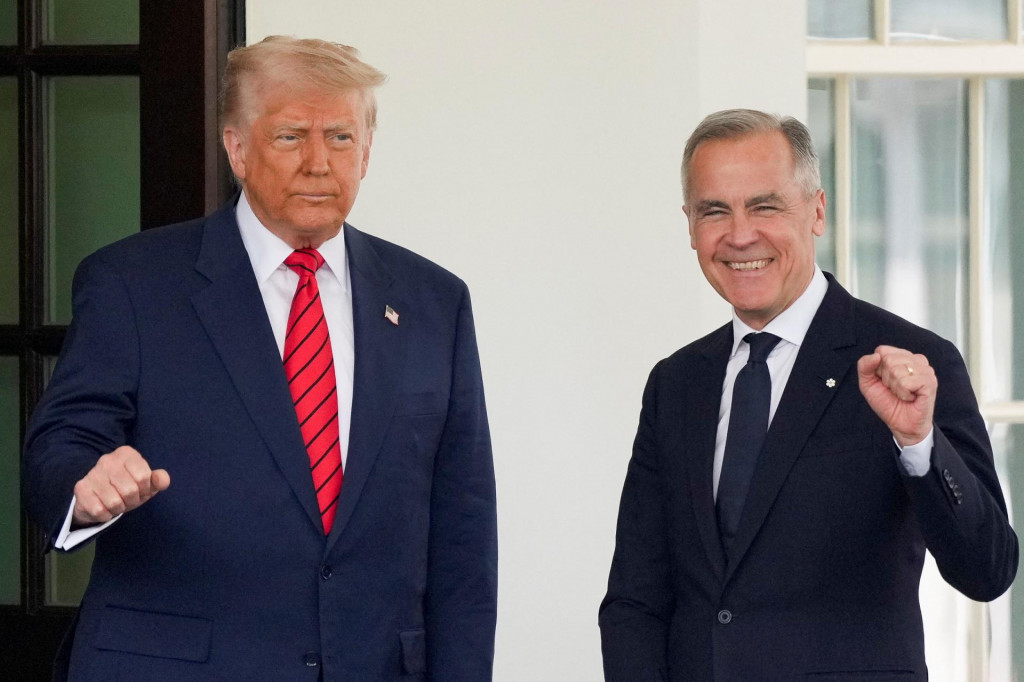 Americký prezident Donald Trump and kanadský premiér Mark Carney. FOTO: REUTERS