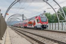 Okrem hlavného ťahu medzi Bratislavou, Žilinou a Košicami ZSSK rozširuje priame spojenia aj v ďalších regiónoch Slovenska