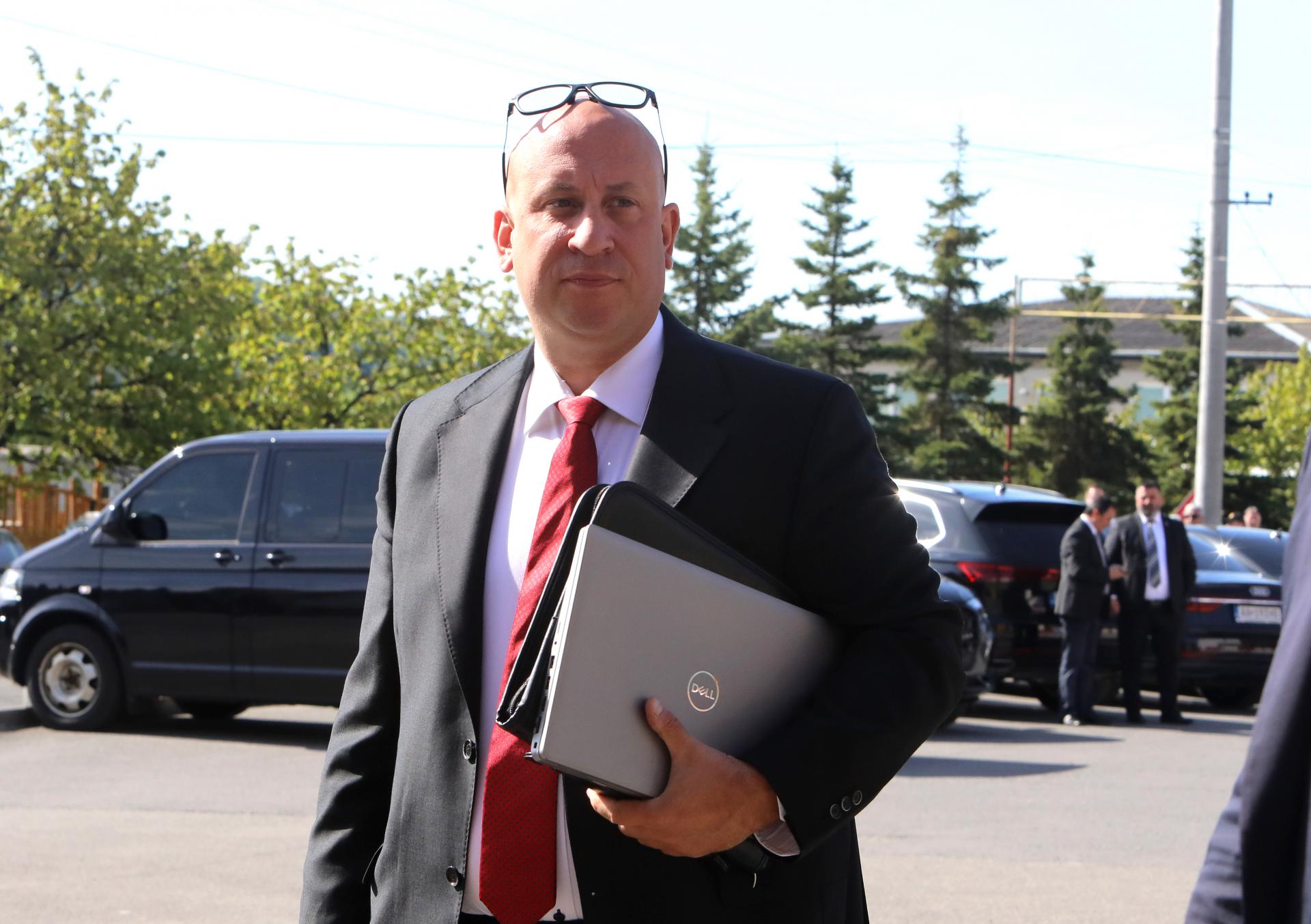 Desiatkám tratí hrozí zrušenie. U Ráža sa rokuje najmä o úsekoch, po ktorých vlaky jazdia naprázdno