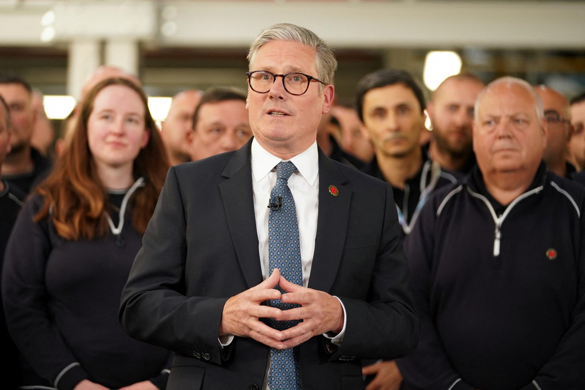 Podpora Ukrajiny patrí medzi britské priority, vyhlásil Starmer