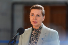 Dánska premiérka Mette Frederiksenová sa zúčastňuje zasadnutia Spoločných expedičných síl v Osle. FOTO: Reuters