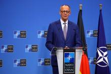German Chancellor Friedrich Merz attends a press conference with NATO Secretary General Mark Rutte at the alliance‘s headquarters in Brussels, Belgium, May 9, 2025. REUTERS/Piroschka van de Wouw FOTO: Piroschka Van De Wouw