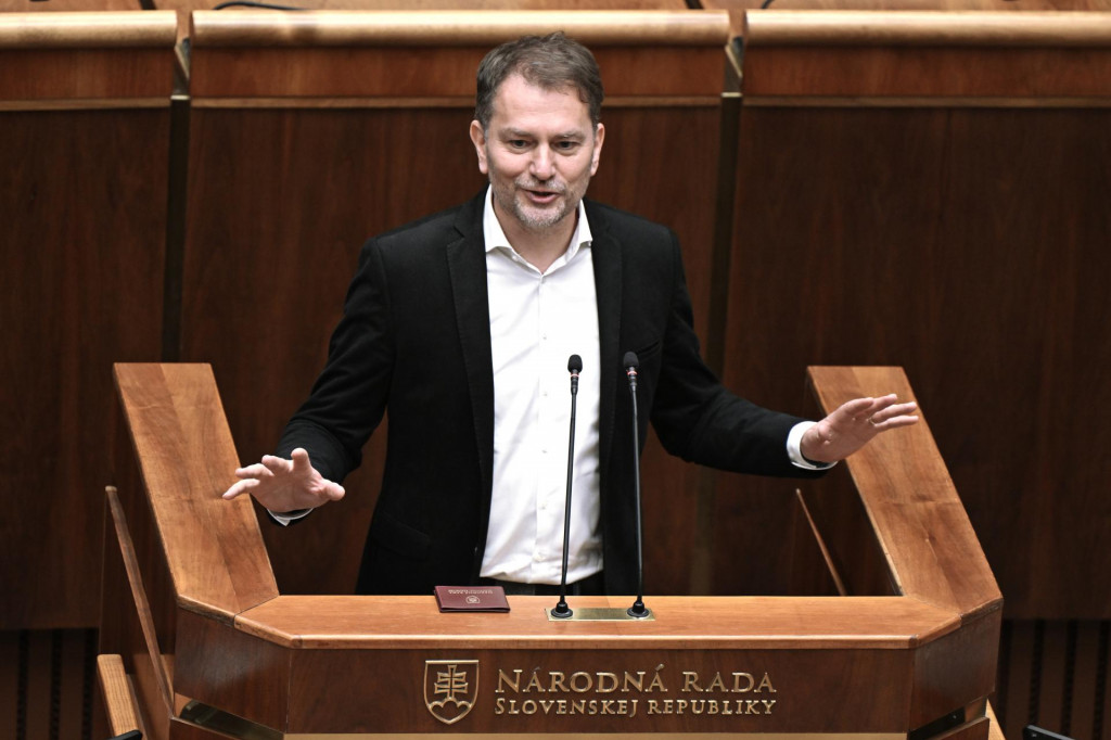 Na snímke opozičný poslanec Igor Matovič (hnutie Slovensko) vystupuje v pléne parlamentu počas schôdze Národnej rady v Bratislave. FOTO: TASR/Pavel Neubauer