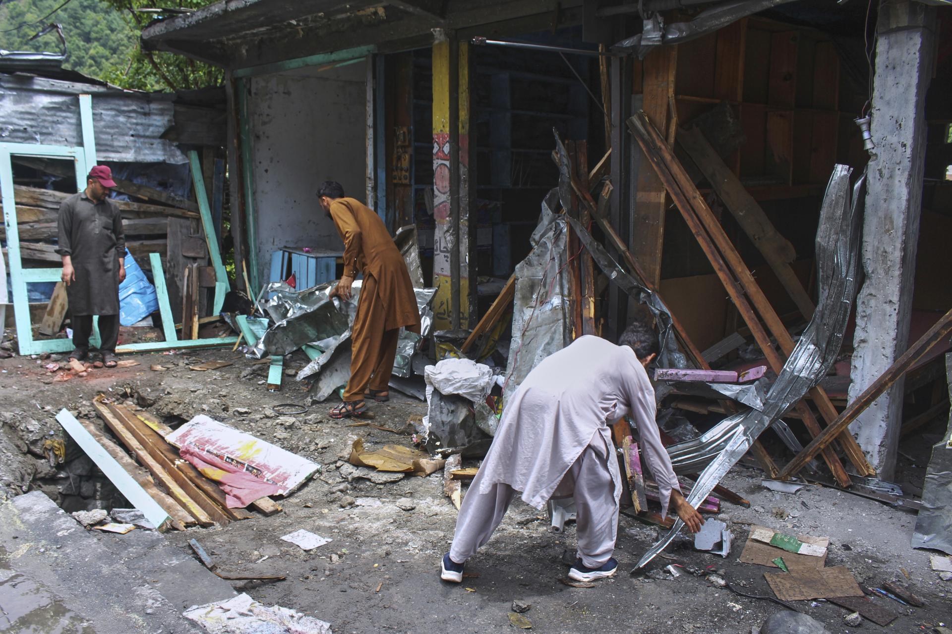 India hlási pokoj na hraniciach s Pakistanom, znovuotvorila desiatky letísk