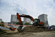 Bytová výstavba zostala v marci v medziročnom porovnaní v červených číslach. FOTO: TASR/P. Zachar