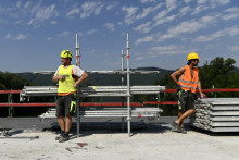 Produkcia stavebníkov na Slovensku v marci medziročne vzrástla. FOTO:TASR/R. Stoklasa