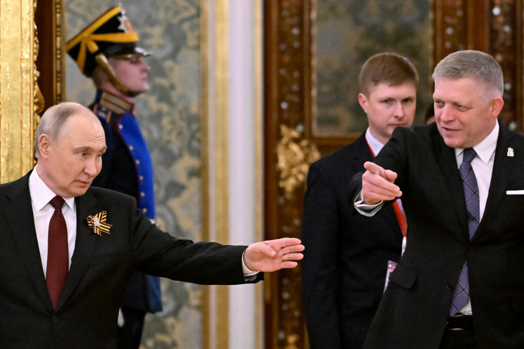 Premiér Robert Fico počas návštevy Moskvy viedol bilaterálne rokovania s ruským prezidentom Vladimirom Putinom. FOTO: Reuters