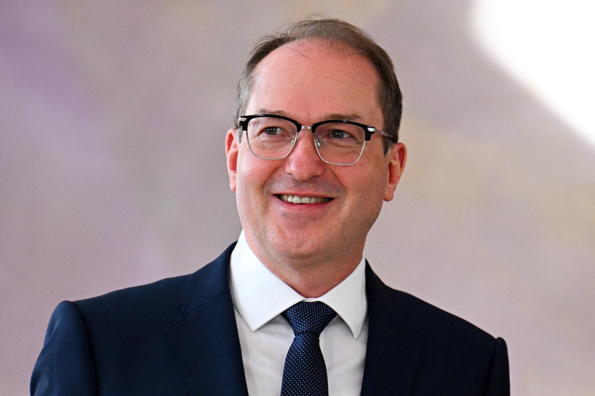 Nemecký minister vnútra zakázal krajne pravicovú skupinu Nemecké kráľovstvo