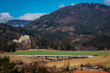 Na snímke diaľničný úsek D1 vo výstavbe Hubová-Ivachnová. FOTO: HN/Miroslava Spodniaková
