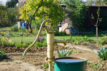 Záhradná studňa bez čerpadla nepotrebuje povolenie. FOTO: Shutterstock