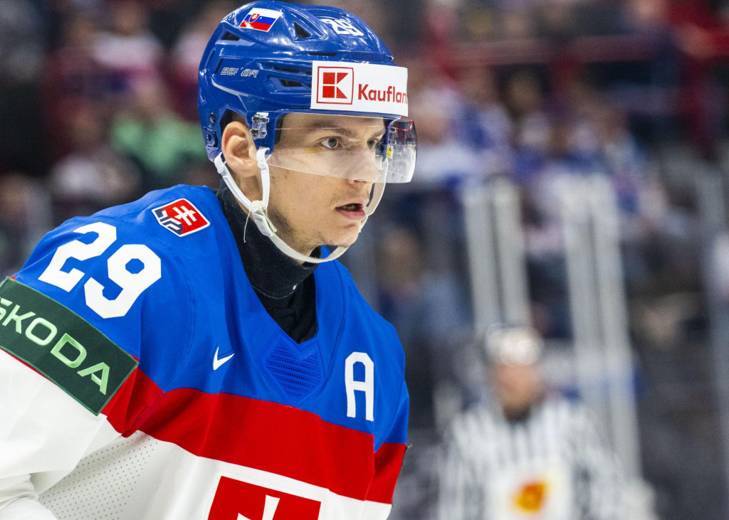 Slovenský hokejový reprezentant Michal Ivan. FOTO: TASR/Jakub Kotian