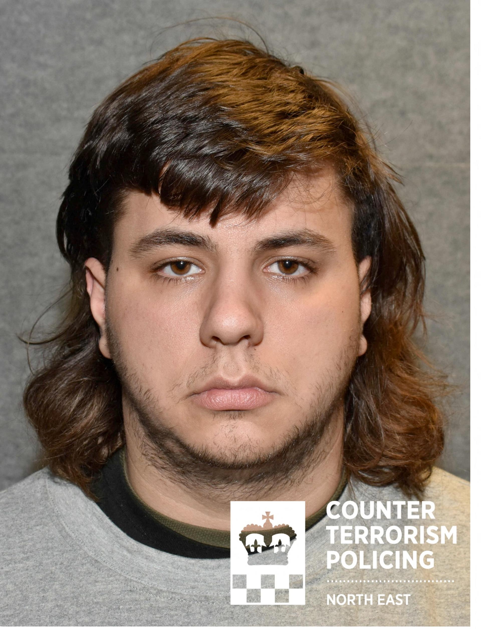 Za plánovanie útoku na mešity odsúdili vo Veľkej Británii troch neonacistov. Doma pripravovali zbrane