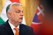 Hungarian Prime Minister Viktor Orban attends a press conference with Slovakia‘s Prime Minister Robert Fico (not pictured), in Bratislava, Slovakia, April 28, 2025. REUTERS/Radovan Stoklasa FOTO: Radovan Stoklasa
